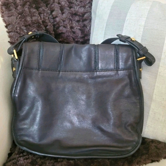 AUTH. TORY BURCH SADDLE CROSSBAG - Picture 2 of 8